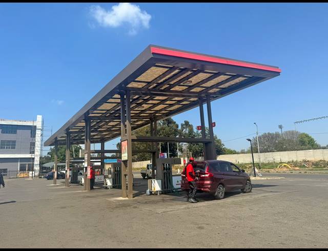 2,850M² SERVICE STATION FOR SALE IN LA ROCHELLE